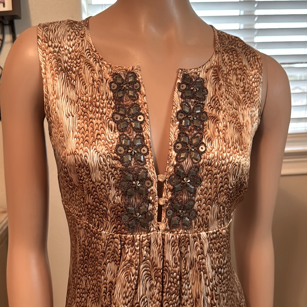Beth Bowley dress size 6